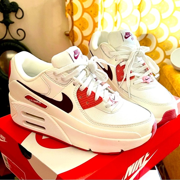 Nike Shoes - NIKE AIR MAX 90 LV8 Special Edition New in Box